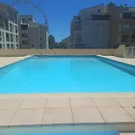 Διαμέρισμα Centre Port,piscine Et Parking Sous Terrain Agde