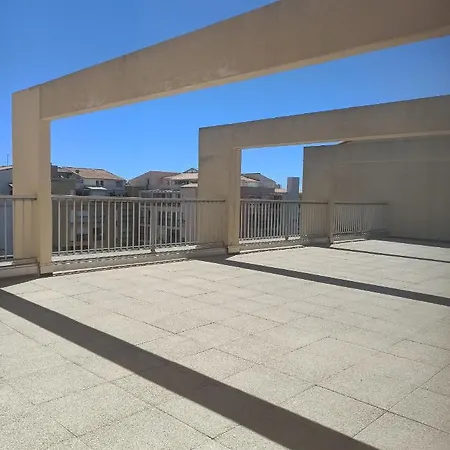 Apartment Port Piscine, Parking, Prive,navette Aeroport Agde