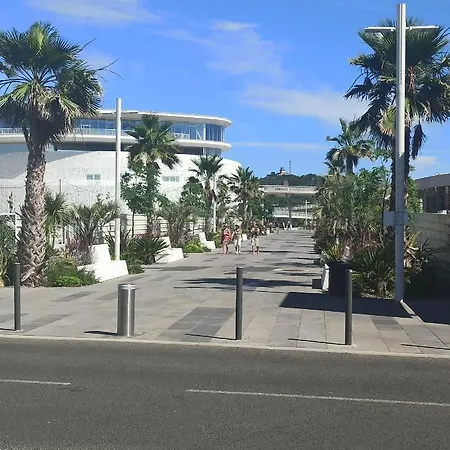 Centre Port,piscine Et Parking Sous Terrain Apartment Agde