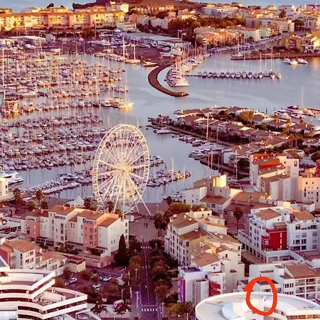 Centre Port,piscine Et Parking Sous Terrain